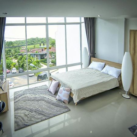 Nai Harn The Chu Cafe / Guesthouse מראה חיצוני תמונה