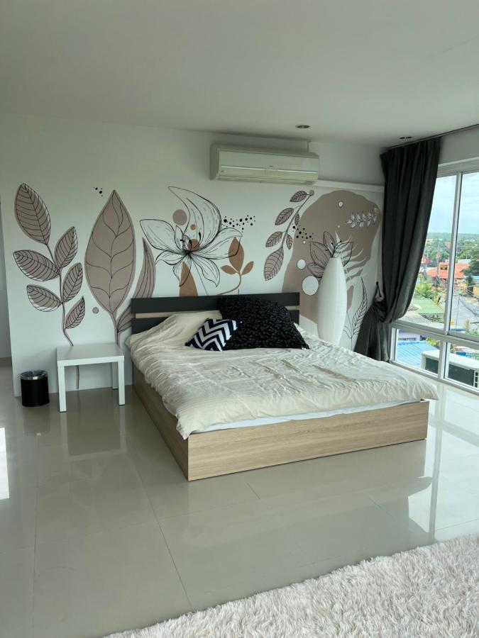 Nai Harn The Chu Cafe / Guesthouse מראה חיצוני תמונה