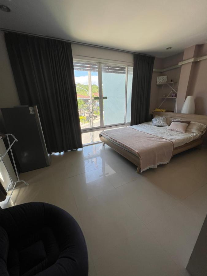 Nai Harn The Chu Cafe / Guesthouse מראה חיצוני תמונה